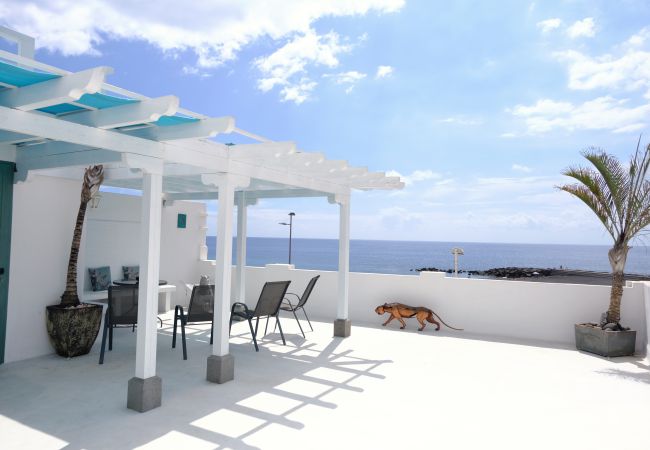  in Santa Cruz de la Palma - Rooftop Dreamhouse - 3BR with Seaviews